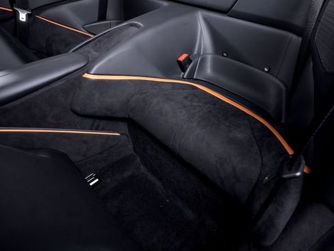 Certified 2024 Ferrari Roma Spider RWD image 26