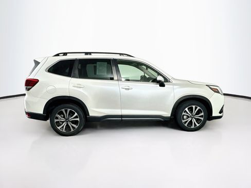 Used 2022 Subaru Forester Limited AWD/4WD image 10