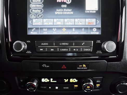 Used 2024 Nissan Frontier SV w/ SV Convenience Package RWD image 31