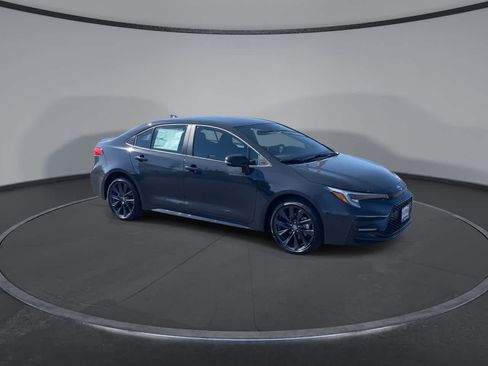 New 2026 Toyota Corolla SE FWD image 3