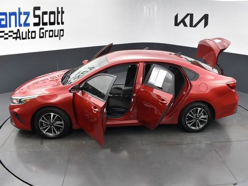 Certified 2023 Kia Forte LXS image 38