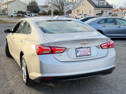 Used 2022 Chevrolet Malibu LT image 73