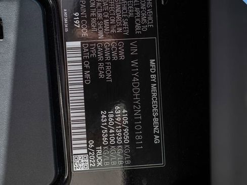 Used 2022 Mercedes-Benz Sprinter 2500 w/ Parking Package image 23