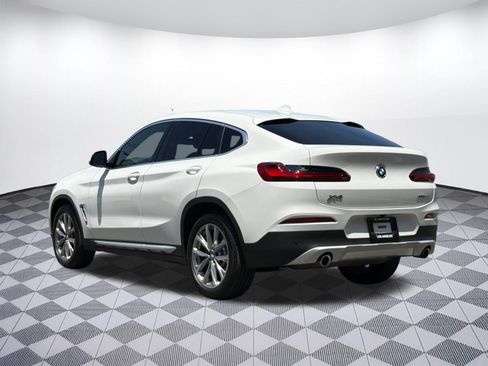 Used 2019 BMW X4 xDrive30i AWD/4WD image 3