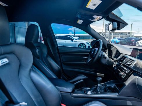 Used 2016 BMW M3 RWD image 39