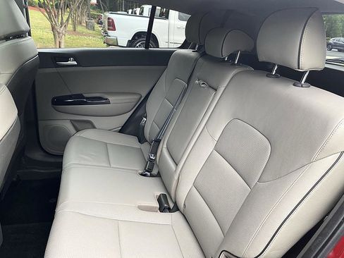 Used 2019 Kia Sportage EX w/ Option Group 040 FWD image 12