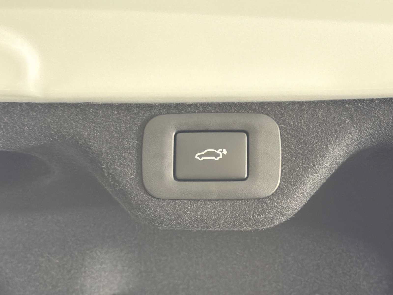 New 2026 Lexus ES 350e w/ Convenience Package FWD image 9
