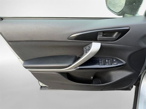 Used 2024 Mitsubishi Eclipse Cross LE image 16