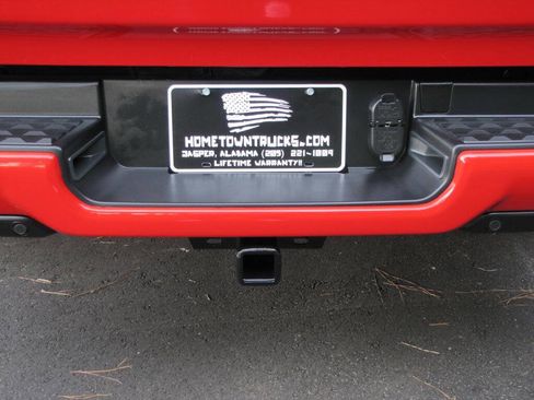 Used 2022 RAM 1500 Lone Star image 11