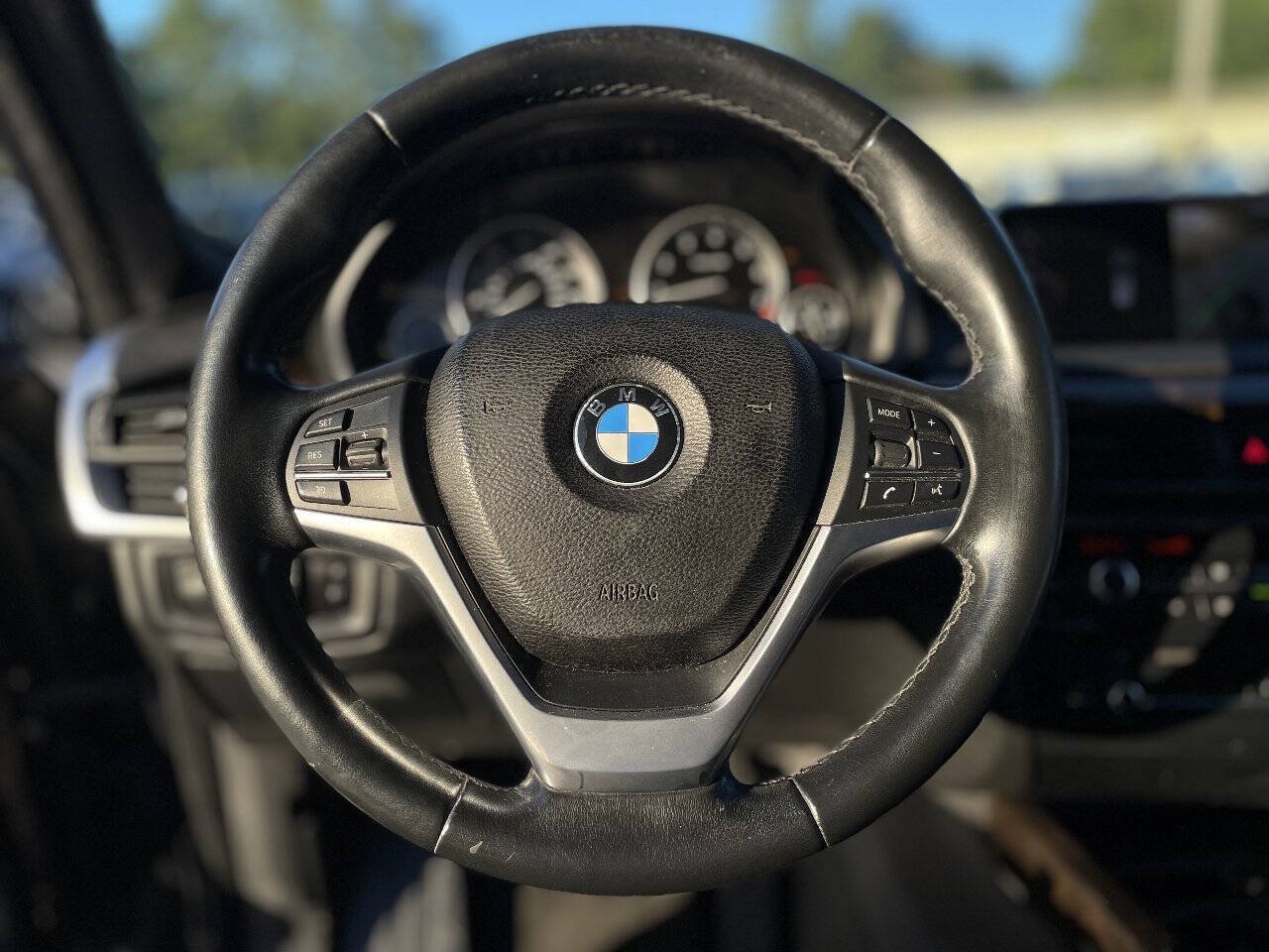 Used 2017 BMW X5 sDrive35i RWD image 16