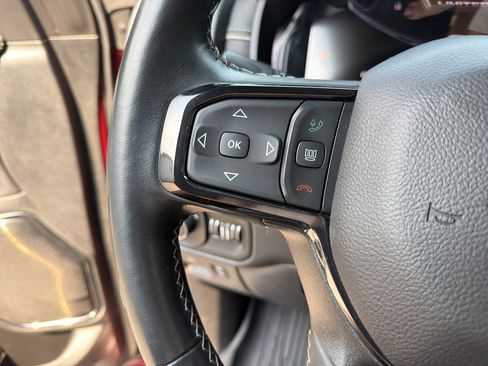 Used 2023 RAM 1500 Limited AWD/4WD image 15
