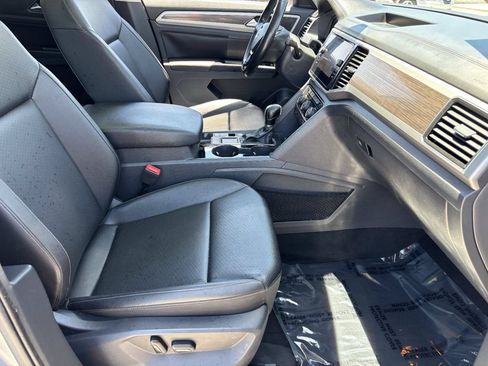 Used 2019 Volkswagen Atlas SEL FWD image 9