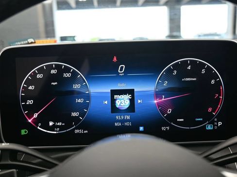 Used 2024 Mercedes-Benz C 300 Sedan image 32