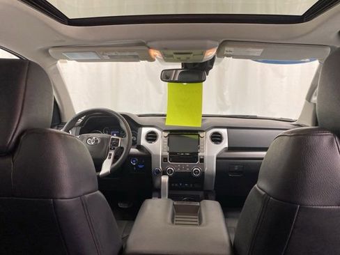Used 2021 Toyota Tundra SR5 AWD/4WD image 36