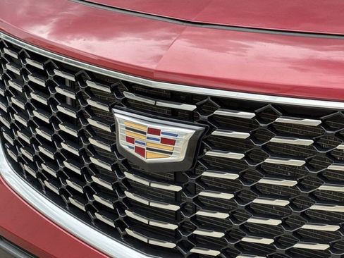 Certified 2023 Cadillac XT4 Luxury w/ Cold Weather Package AWD/4WD image 28