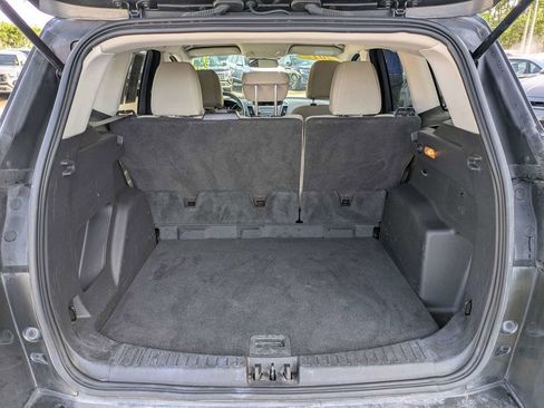 Used 2017 Ford Escape SE AWD/4WD image 13