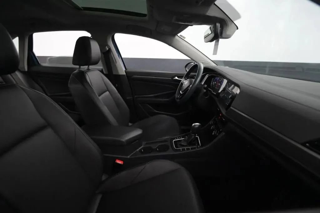 Used 2019 Volkswagen Jetta SEL FWD image 47