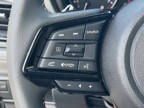 Used 2025 Subaru Forester Sport image 8