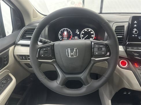 Used 2026 Honda Odyssey EX-L image 27