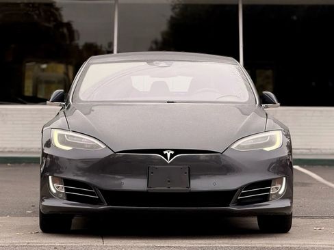 Used 2016 Tesla Model S 75 image 3