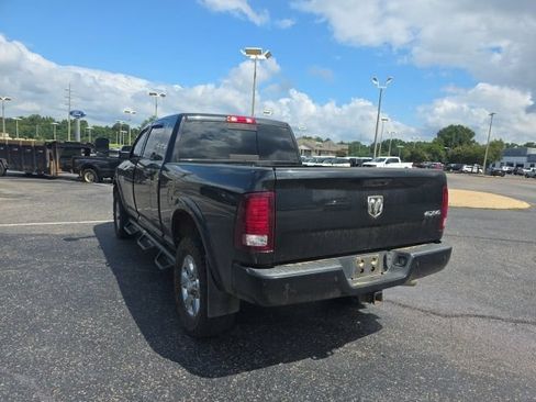 Used 2018 RAM 2500 Laramie w/ Sport Appearance Group AWD/4WD image 5