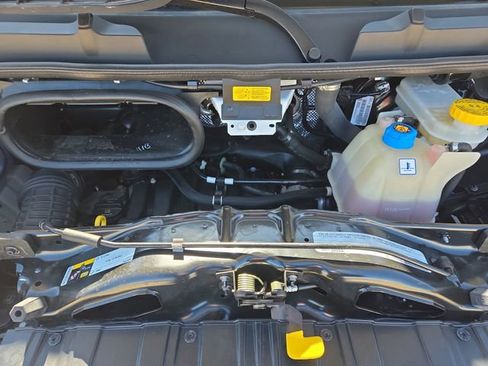 Used 2025 RAM ProMaster 3500 FWD image 33