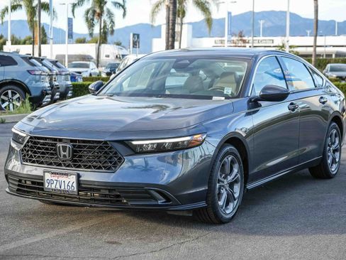 Used 2024 Honda Accord EX image 3