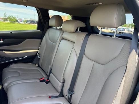 Used 2022 Hyundai Santa Fe SEL w/ Convenience + Premium Package FWD image 13