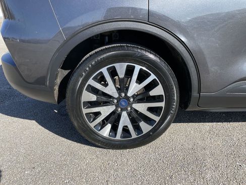 Used 2020 Ford Escape SE Sport image 48