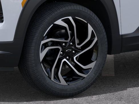 New 2026 Chevrolet TrailBlazer RS w/ Convenience Package FWD image 9