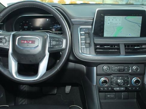 Used 2023 GMC Yukon SLT image 4