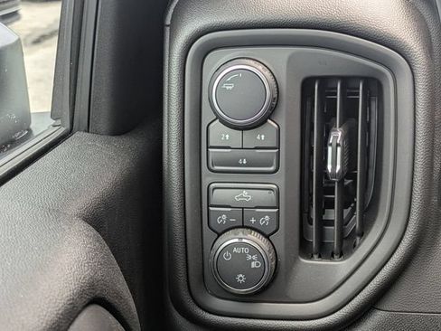 Used 2025 Chevrolet Silverado 2500 Custom w/ Custom Convenience Package AWD/4WD image 27