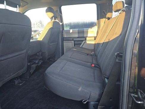 Used 2019 Ford F150 XL w/ Equipment Group 101A Mid AWD/4WD image 4