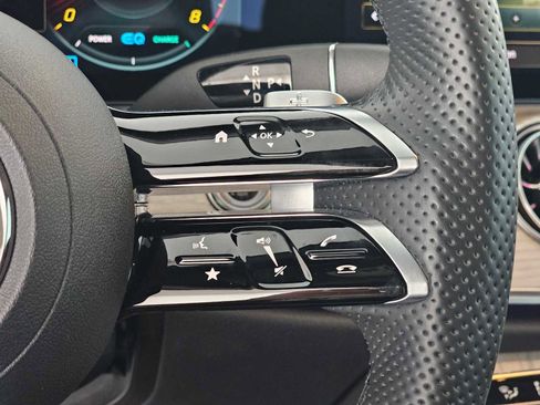 Certified 2023 Mercedes-Benz E 450 4MATIC Cabriolet image 21