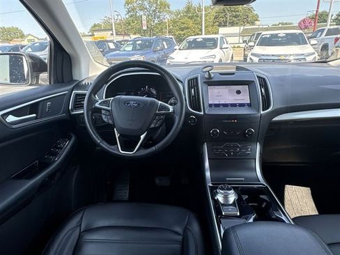 Used 2020 Ford Edge SEL w/ Convenience Package AWD/4WD image 19