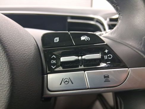 Used 2023 Hyundai Tucson SEL w/ Convenience Package image 16