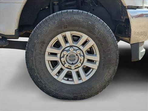 Used 2019 Ford F250 XLT w/ XLT Value Package image 19