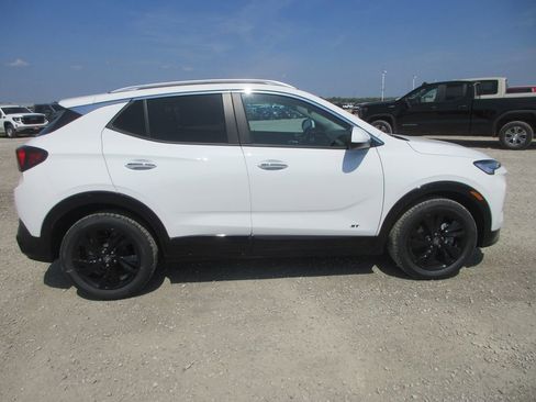 New 2026 Buick Encore GX Sport Touring image 3