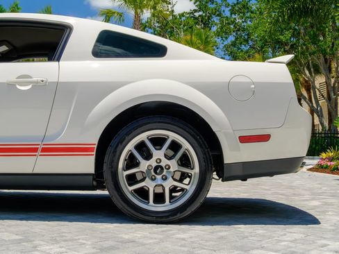 Used 2007 Ford Mustang Shelby GT500 RWD image 74