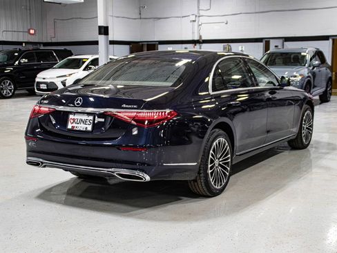Used 2025 Mercedes-Benz S 580 4MATIC Sedan image 5