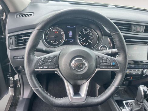 Used 2020 Nissan Rogue SV w/ Premium Package AWD/4WD image 15