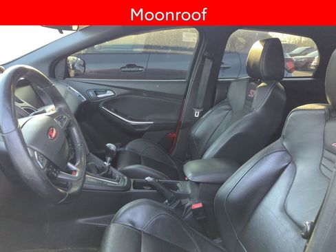 Used 2015 Ford Focus ST w/ Equipment Group 402A image 6