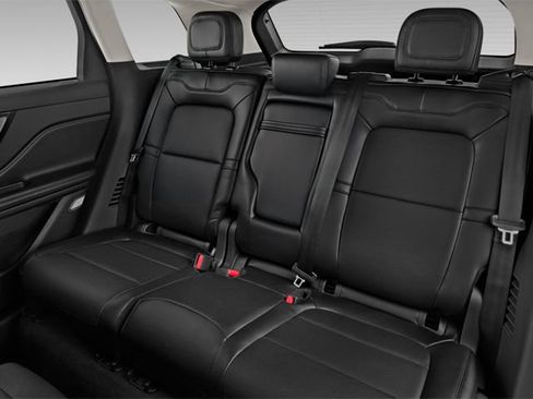 Used 2024 Lincoln Corsair AWD w/ Equipment Group 101A image 11