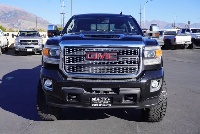 Used 2018 GMC Sierra 3500 Denali AWD/4WD image 6