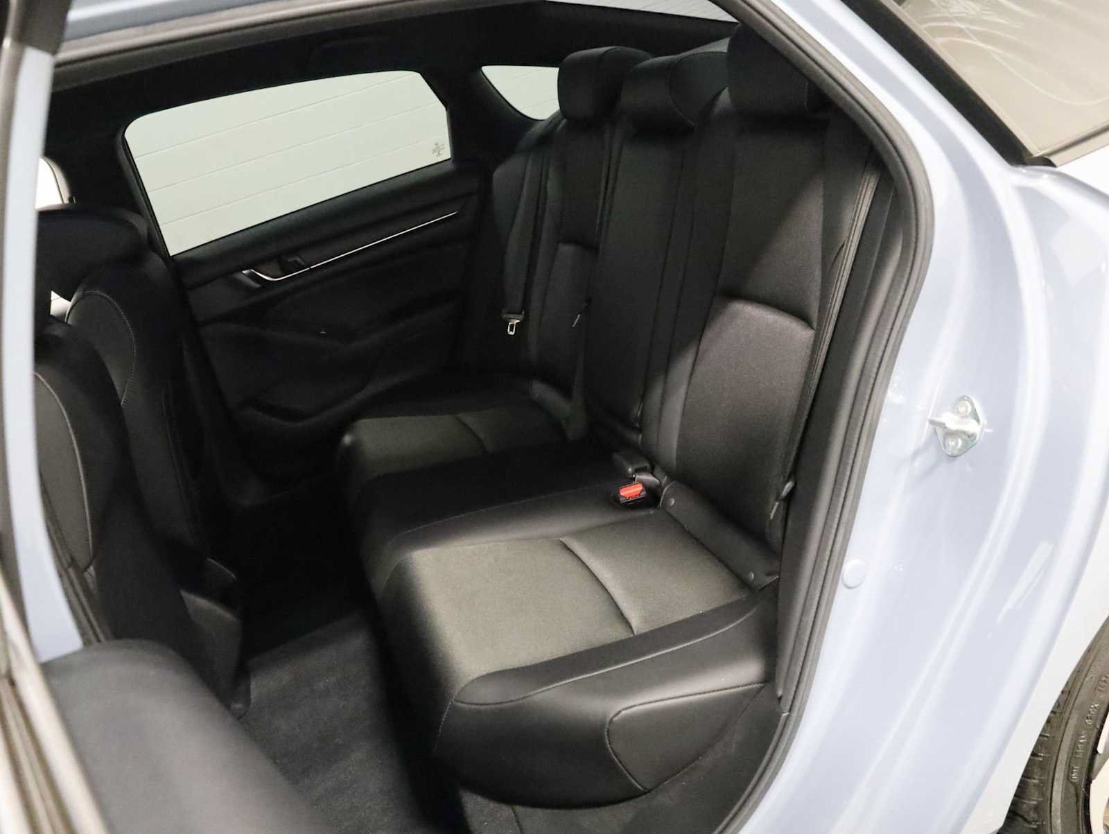 Used 2022 Honda Accord Sport image 33