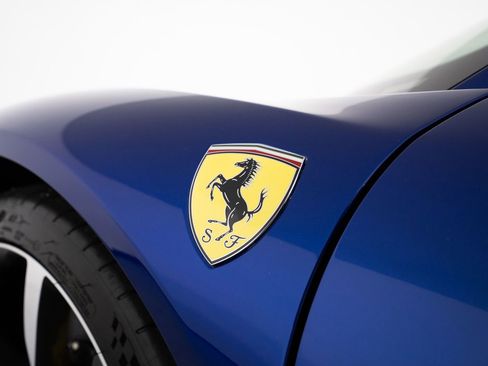 Certified 2025 Ferrari SF90 Spider AWD/4WD image 11
