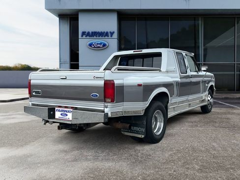 Used 1997 Ford F350 XLT image 6