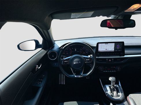 Used 2022 Kia Forte GT image 21