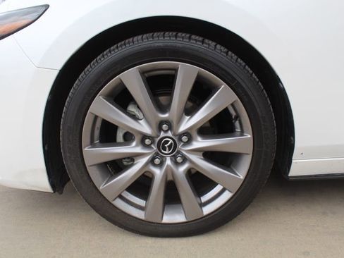 Used 2019 MAZDA MAZDA3 Sedan w/ Premium Package image 6
