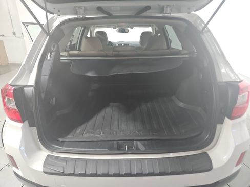 Used 2016 Subaru Outback 2.5i Limited image 24